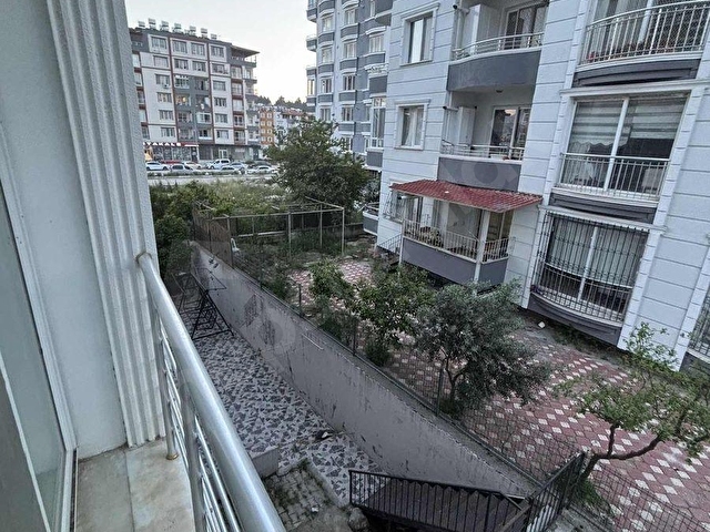 ÇEKMECE UĞURMUMCU CADDESİNDE SATILIK DAİRE - Görsel 20