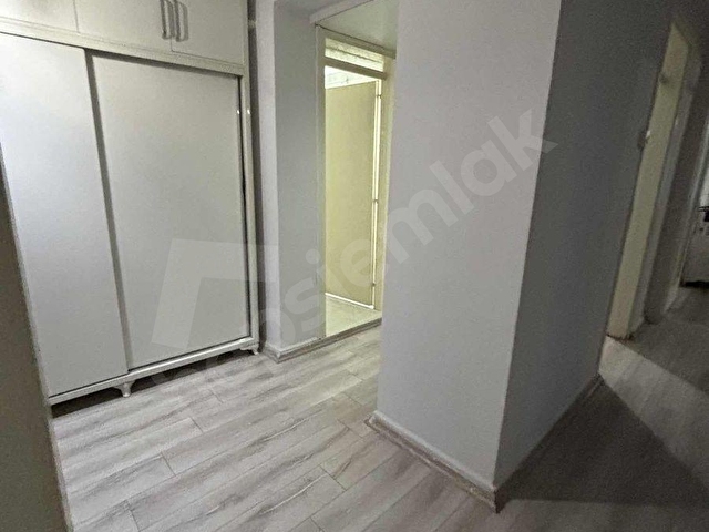 ÇEKMECE UĞURMUMCU CADDESİNDE SATILIK DAİRE - Görsel 7