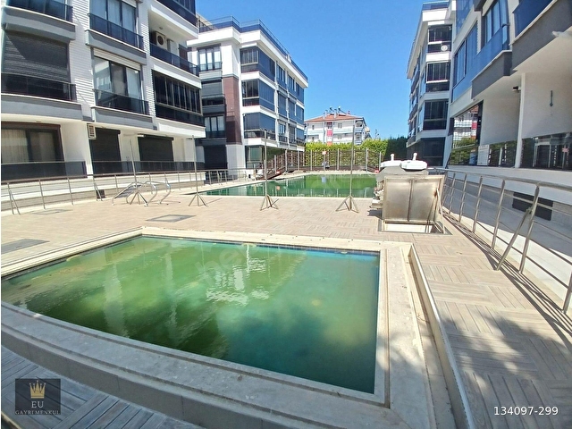 EU GAYRİMENKULDEN 2+1 AYRI MUTFAKLI HAVUZLU DAİRE - Görsel 27