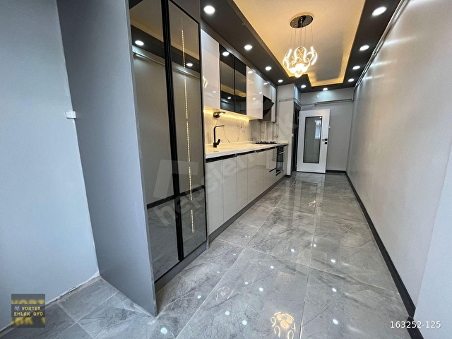 SİNCAN PLEVNE MAHDE 3+1 ARA KATTA FULL YAPILI DAİRE - Görsel 2
