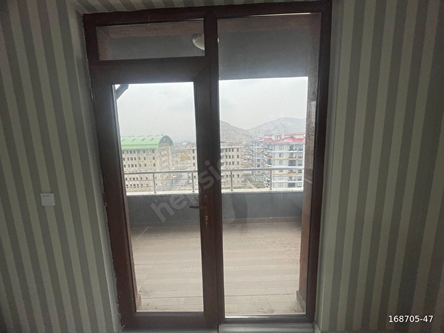 VAN ALİ PAŞADA SATILIK 3+1 DAİRE - Görsel 6