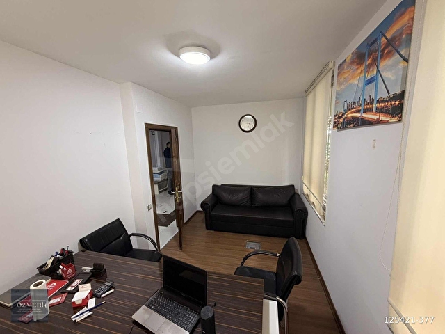 ÖZVERİDEN KURTULUŞTA ÇİFTE MİNARE CİVARI 2+1 FULL EŞYALI OFİS - Görsel 8