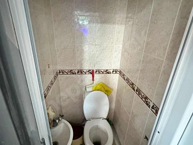 GÜZEL LOKASYONDA DAİRE FİYATINA KULLANIŞLI WCLİ MUTFAKLI DÜKKAN - Görsel 5