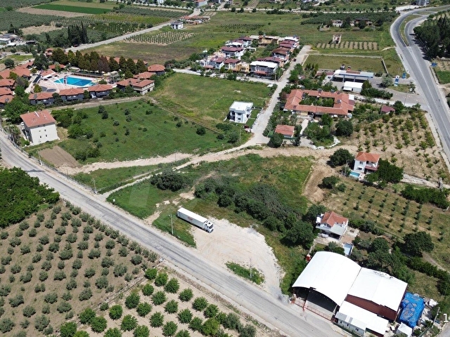 ADALA MAHALLESİNDE ASFALT YOLA CEPHELİ SATILIK ARSALAR!! - Görsel 14