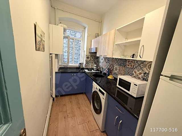 Cihangir Merkez kuloğlunda  Devirli   full Eşyalı 7 katlı 2+1  daire. - Görsel 16