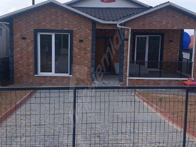 LÜKS YAPILI MÜSTAKİL EV BAHÇE OTOPARK LÜKS İÇ YAPISIYLA KÜZİNELİ VERANDA MEYVE AĞAÇLARIHOBİ BAHÇESİ - Görsel 30