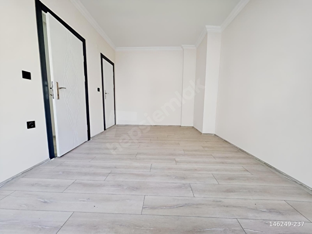 GÖRGEÇ EMLAKTAN MERKEZİ LOKASYONDA SATILIK SIFIR 3+1 DAİRE - Görsel 14