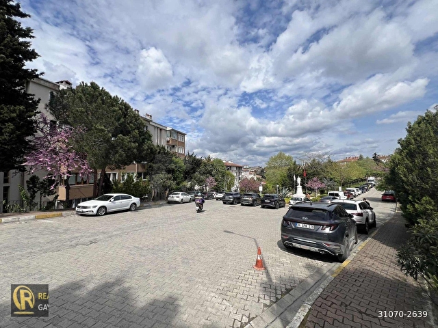 Üsküdar Çengelköy Ata-2 Sitesinde 110 m2 Yenilenmiş Daire - Görsel 2