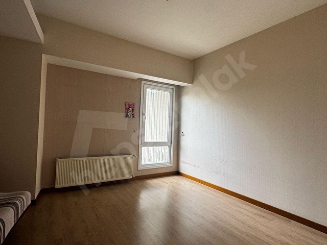 BAHÇEŞEHİR LOCA FULL GÖLET MANZARALI KİRALIK 4+1 DAİRE - Görsel 17