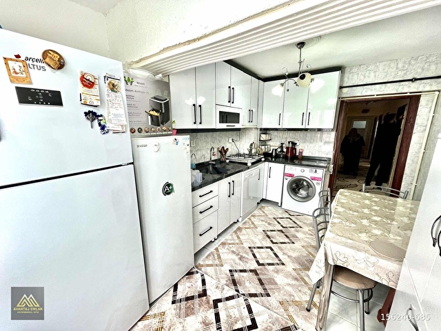 AVANTAJDAN ŞOK ŞAHAPGÜRLER CADDE ÜZERİNDE KATTA YAPILI 3+1DAİRE - Görsel 11