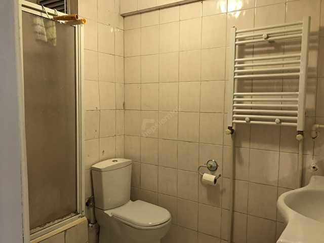 Kurtuluş marsık Sokak 2 + 1 yüksek giriş balkonlu 70 m2 daire - Görsel 8