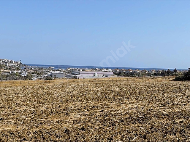 KUZEYPORTtan 12.090 m2 SİLİVRİ ÇORLU E-5 DENİZ MANZARALI ARSA - Görsel 3