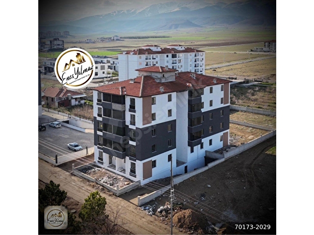 TOROS MAHALLESİNDE SATILIK 2+0 GENİŞ SIFIR DAİRE