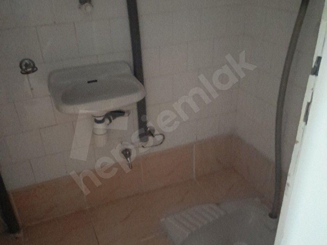 Aşağıeğlence Melek Sokak Kiralık Daire - Görsel 18