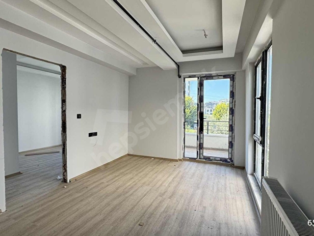 AS YAPIDAN PAMUKLU BULVARINDA SATILIK 1+1 FIRSAT DAİRE - Görsel 6