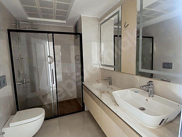 KAMİL KAYA DAN GAZZE CADDESİ ARMA PERA DA KİRALIK 4+1 DAİRE - Görsel 24