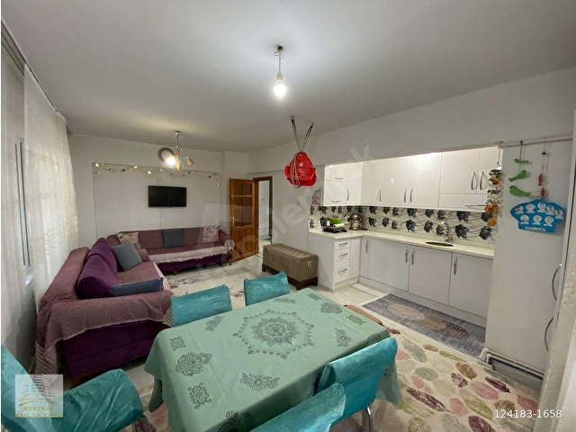KARŞIYAKADA SİTE İÇERİSİNDE 2+1 SATILIK DAİRE - Görsel 8