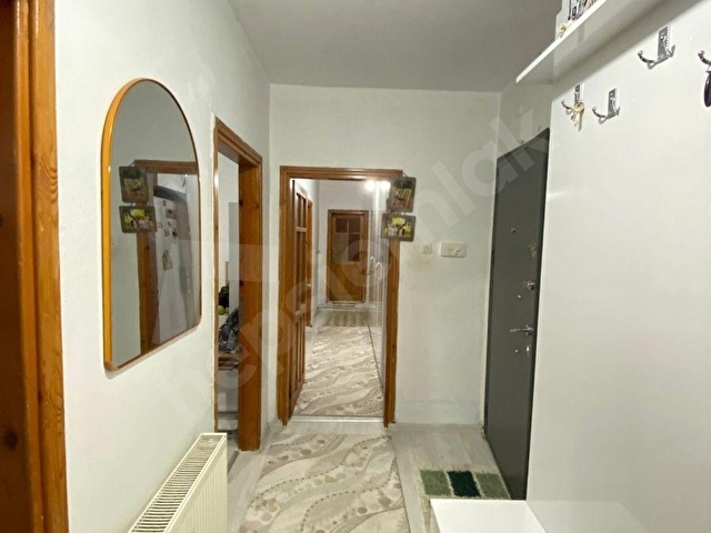 KARŞIYAKADA SİTE İÇERİSİNDE 2+1 SATILIK DAİRE - Görsel 5