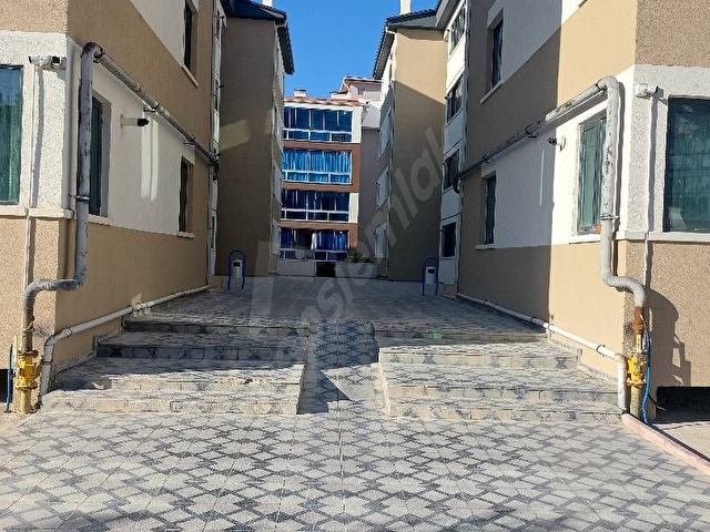 SAHİBİNDEN GÖLBAŞI BAHÇELİEVLERDE 1+1 80M2 EŞYALI KÖŞE DAİRE - Görsel 24