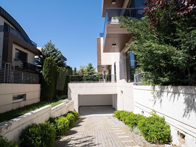 Gülce Villalarında Satılık Müstakil Lüks Villa | Butik Site - Görsel 30