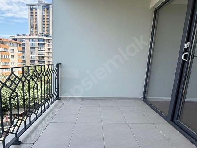CSG GROUPDAN CADDE ÜZERİ BUTİK SİTE İÇİN 2 BALKONLU FULL KREDİLİ - Görsel 16