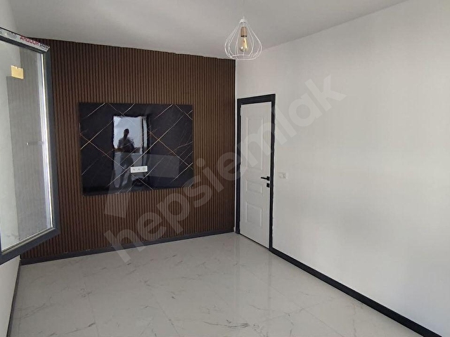İLBADI MAHALLESİNDE ÖN CEPHE 2+1/95 m2 ÇİFT BALKONLU TV ÜNİTELİ HARİKA DAİRE 3.150.000 TL !!! - Görsel 4