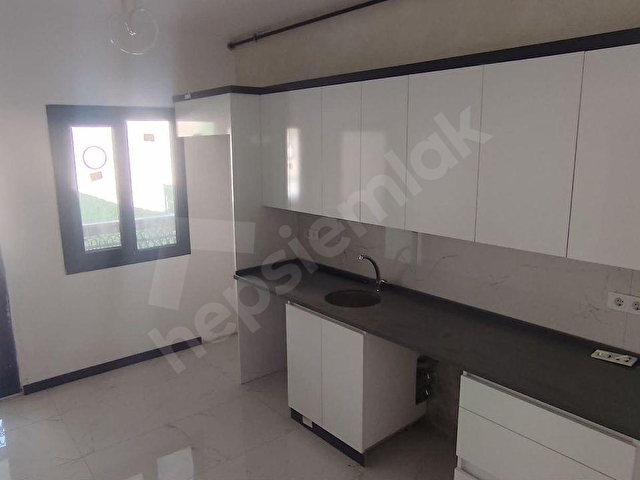 İLBADI MAHALLESİNDE ÖN CEPHE 2+1/95 m2 ÇİFT BALKONLU TV ÜNİTELİ HARİKA DAİRE 3.150.000 TL !!! - Görsel 5
