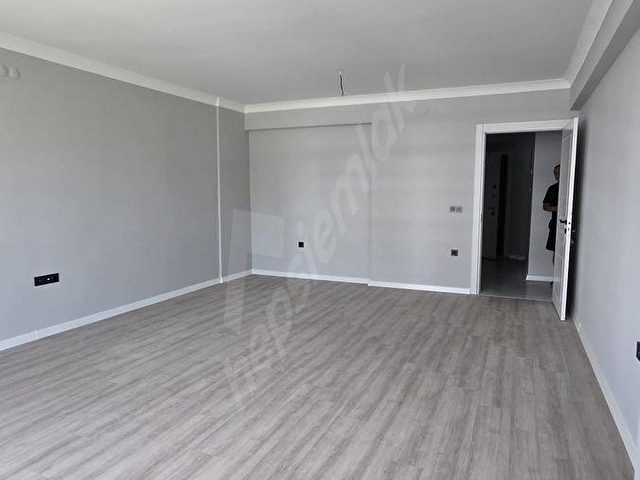 EMİNE YAŞAM EVLERİNDE 3+1 SATILIK HAVUZLU DAİRE ALTUĞ EMLAK - Görsel 13