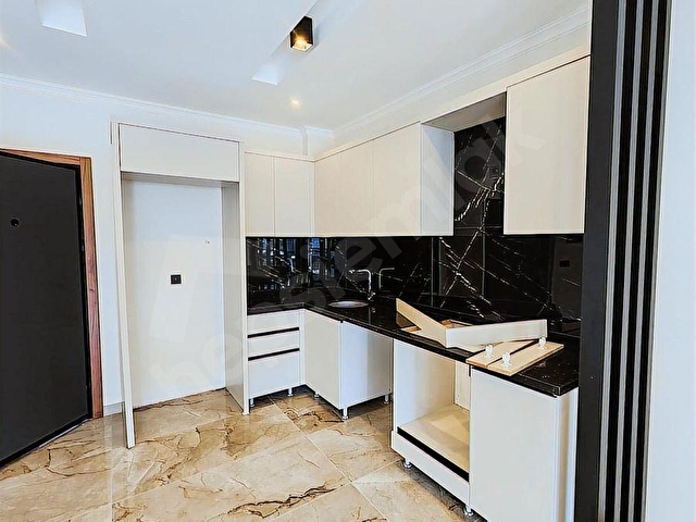OBAda LÜKS SİTEDE İKAMETE UYGUN 1+1 / AVALIABLE FOR RESIDENCY - Görsel 5