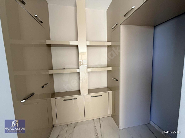 Muaz ALTUNdan Site İçinde Kiralık 1.000m2 Bahçeli 600m2 Villa - Görsel 5