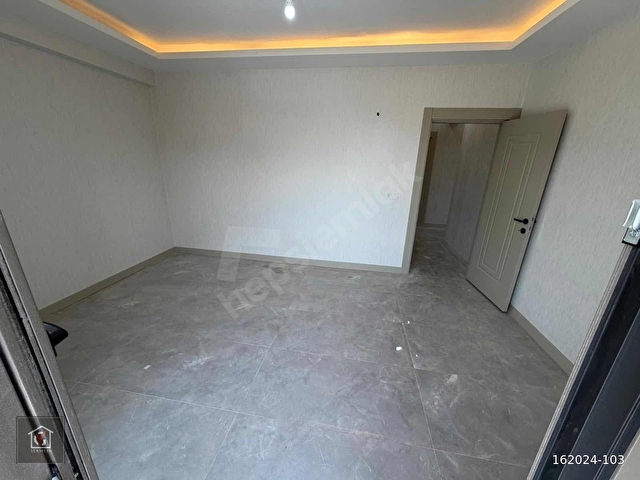 YÜKSELENDEN FIRSAT 3+1 ARA KAT HAVUZLU GİYİNME ODALI - Görsel 20