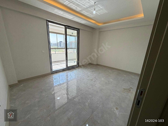 YÜKSELENDEN FIRSAT 3+1 ARA KAT HAVUZLU GİYİNME ODALI - Görsel 8