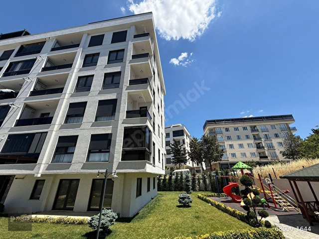 BEYLİKDÜZÜ GÜRPINARDA DOĞA İLE İÇ İÇE FERAH LÜX 2+1 GENİŞ DAİRE - Görsel 22