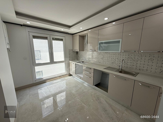 BEYLİKDÜZÜ GÜRPINARDA DOĞA İLE İÇ İÇE FERAH LÜX 2+1 GENİŞ DAİRE - Görsel 9