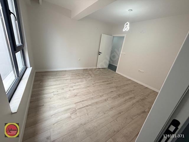 ADIM GAYRİMENKUL/ÇAMLICA mh VEGA YAK.E.BANYOLU LÜKX 130m2 2+1 - Görsel 16