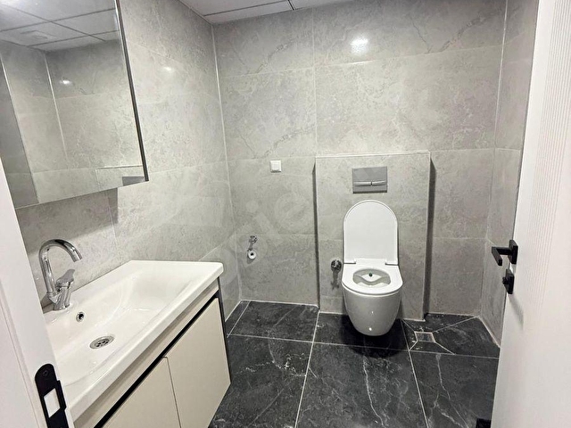 ADIM GAYRİMENKUL/ÇAMLICA mh VEGA YAK.E.BANYOLU LÜKX 130m2 2+1 - Görsel 22