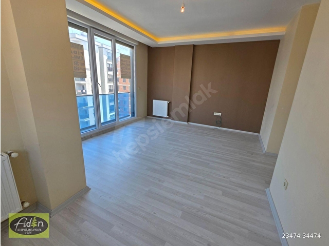 FİDANDAN MERDİVENKÖY DE, YENİ BİNA, 2+1 KOMBİLİ, SATILIK DAİRE - Görsel 24