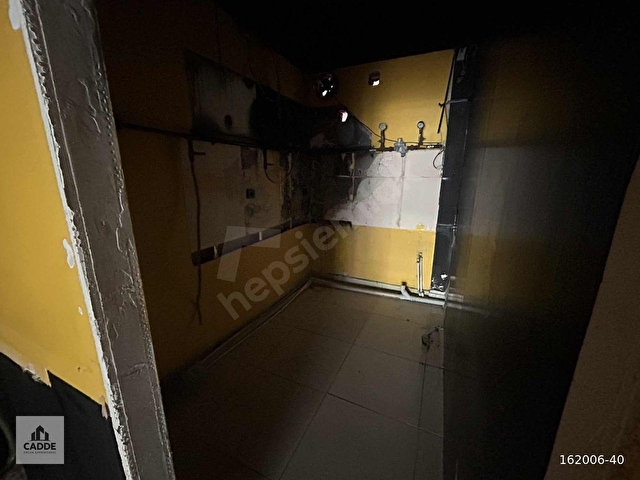 CADDE EMLAK GAYRİMENKULDEN ANA CADDE ÜZERİ SATILIK DÜKKAN - Görsel 18