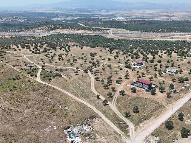 Bergama da deniz manzaralı, merkeze yakın villa imarlı arsa - Görsel 7