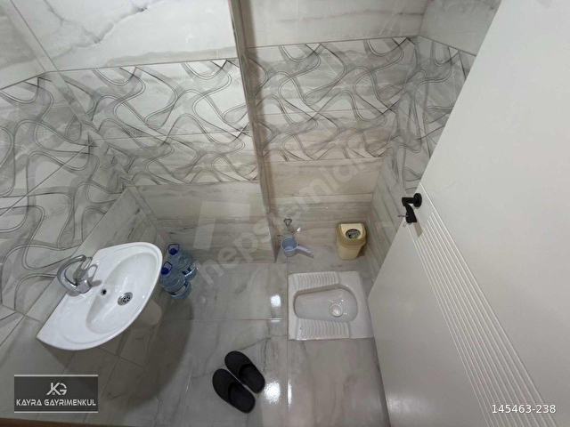 KARŞIYAKAda ASANSÖRLÜ 4.KAT 2+1 FULL EŞYALI 105m2 KİRALIK DAİRE - Görsel 29