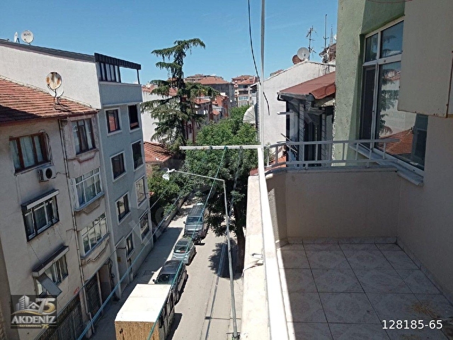 AKDENİZ GAYRİMENKULDEN SATILIK FİRSAT DAİRE - Görsel 2