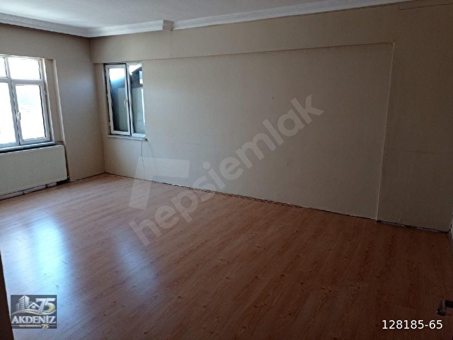 AKDENİZ GAYRİMENKULDEN SATILIK FİRSAT DAİRE - Görsel 6