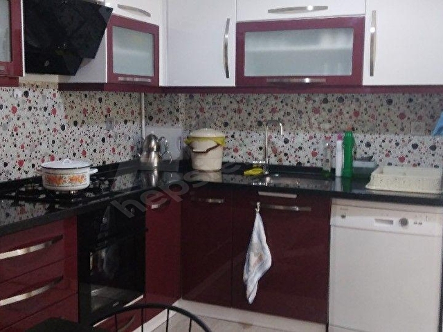 YALÇINDAN  2+1 90 m CADDE YAKINI SÜPER LÜKS