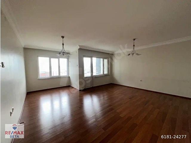 İÇERENKÖY BOSTANCI METRO YANI EVREN SITESI 3 + 1 KIRALIK DUBLEKS