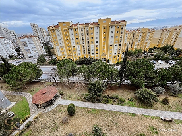 KARŞIYAKA OYAK SİTESİNDE SATILIK 3+1 ARA KAT DAİRE - Görsel 20