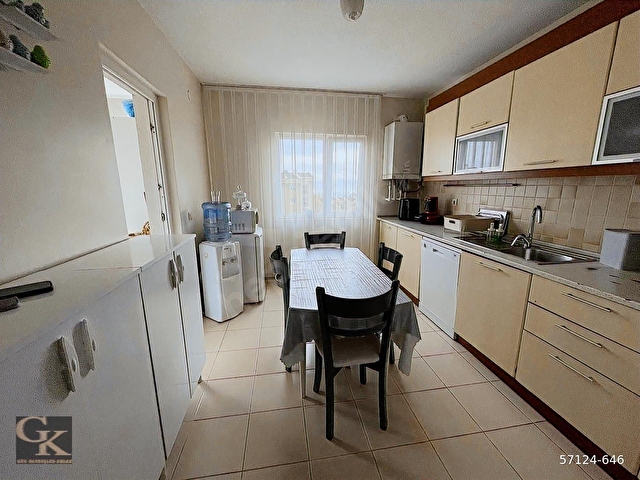 KARŞIYAKA OYAK SİTESİNDE SATILIK 3+1 ARA KAT DAİRE - Görsel 10