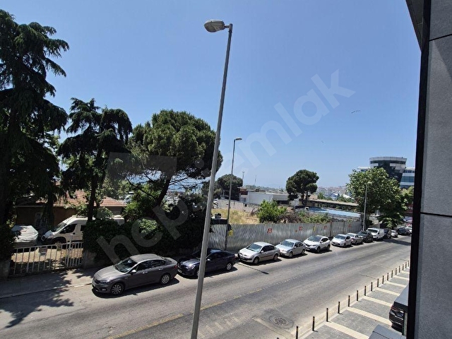 Marmaray İstasyonuna Yakın İşyerine Kiralık 1. Kat Cadde Üstü - Görsel 12