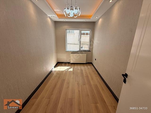 LEVENTTEN DİKMEN CADDESİ ÜZERİ 3+1+2 BANYOLU, 140 M2 ÖN CEPHE ULTRA LÜKS YAPILI KATTA AÇIK OTOPARK - Görsel 23