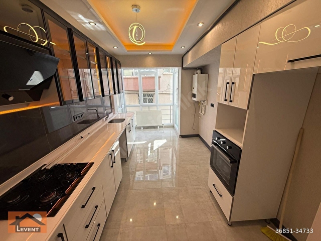 LEVENTTEN DİKMEN CADDESİ ÜZERİ 3+1+2 BANYOLU, 140 M2 ÖN CEPHE ULTRA LÜKS YAPILI KATTA AÇIK OTOPARK - Görsel 3