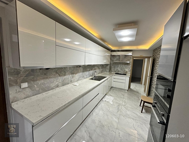 TURHAN EMLAKTAN ŞARHÖYÜK MAH.SATILIK 140 m2 3+1 - Görsel 9